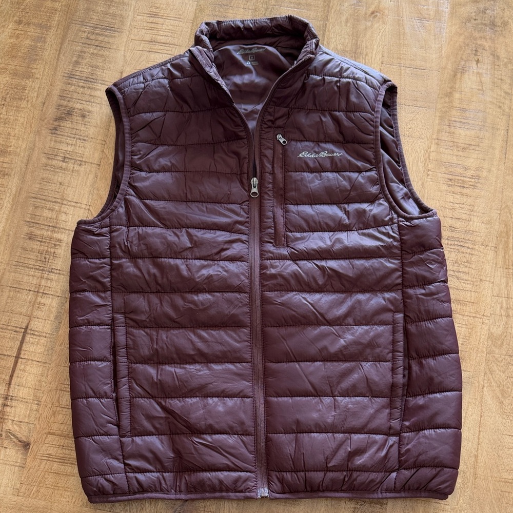 Eddie Bauer Men's Burgundy Quilted Vest